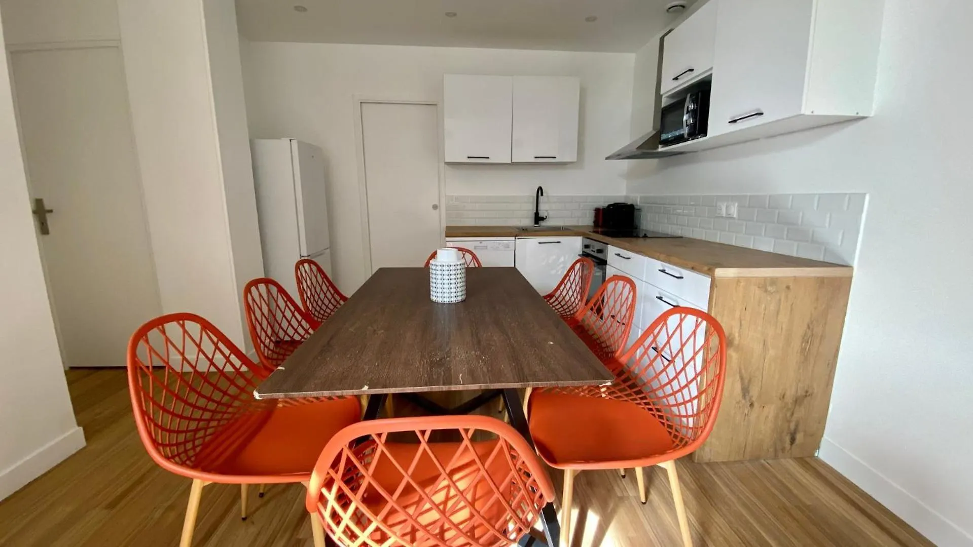 פריז Pois3Ouest - Vast Apartment At Poissonniere 8P צרפת