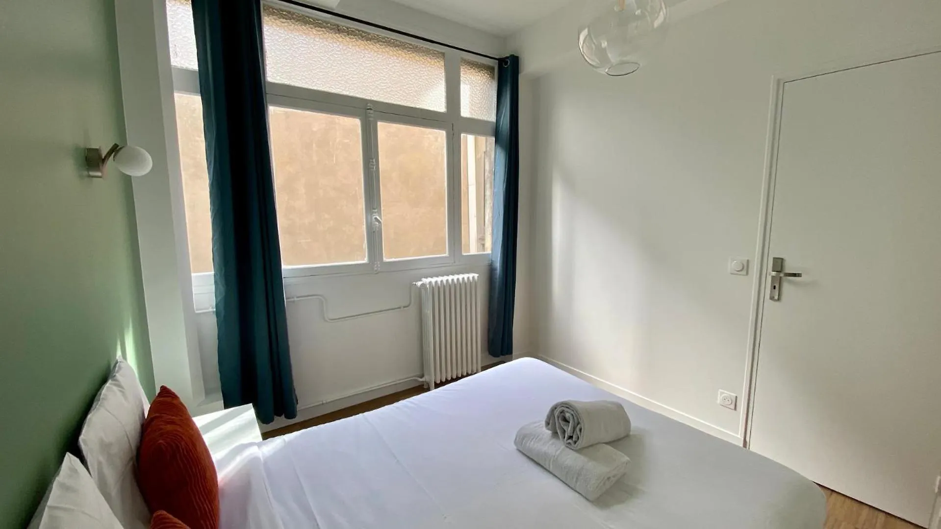 Pois3Ouest - Vast Apartment At Poissonniere 8P Paris