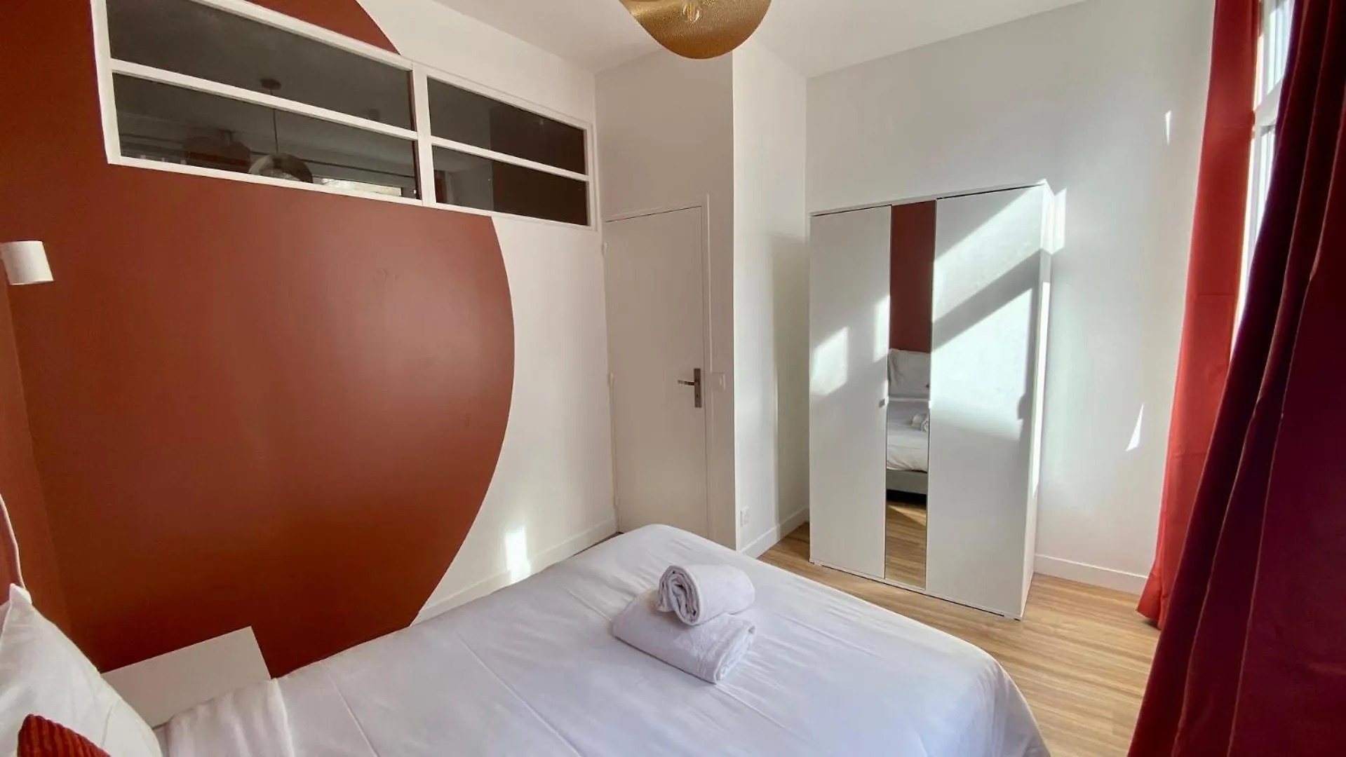 Pois3Ouest - Vast Apartment At Poissonniere 8P Paris